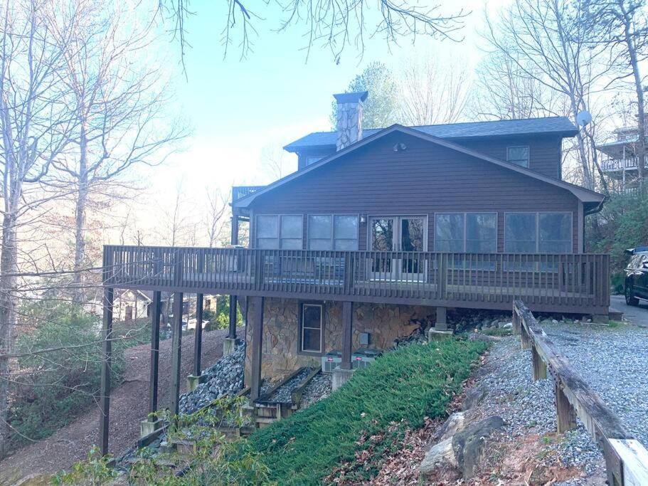 Lure Me Inn - Walk To All Resort Amenities Lake Lure Buitenkant foto